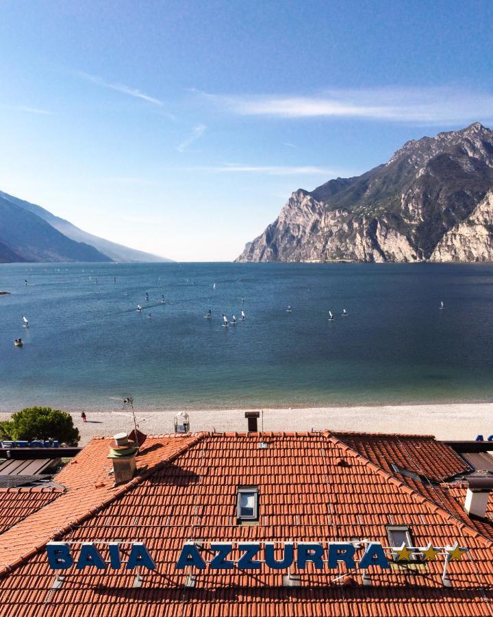 Hotel Baia Azzurra - Lake Front Torbole Sul Garda Екстер'єр фото